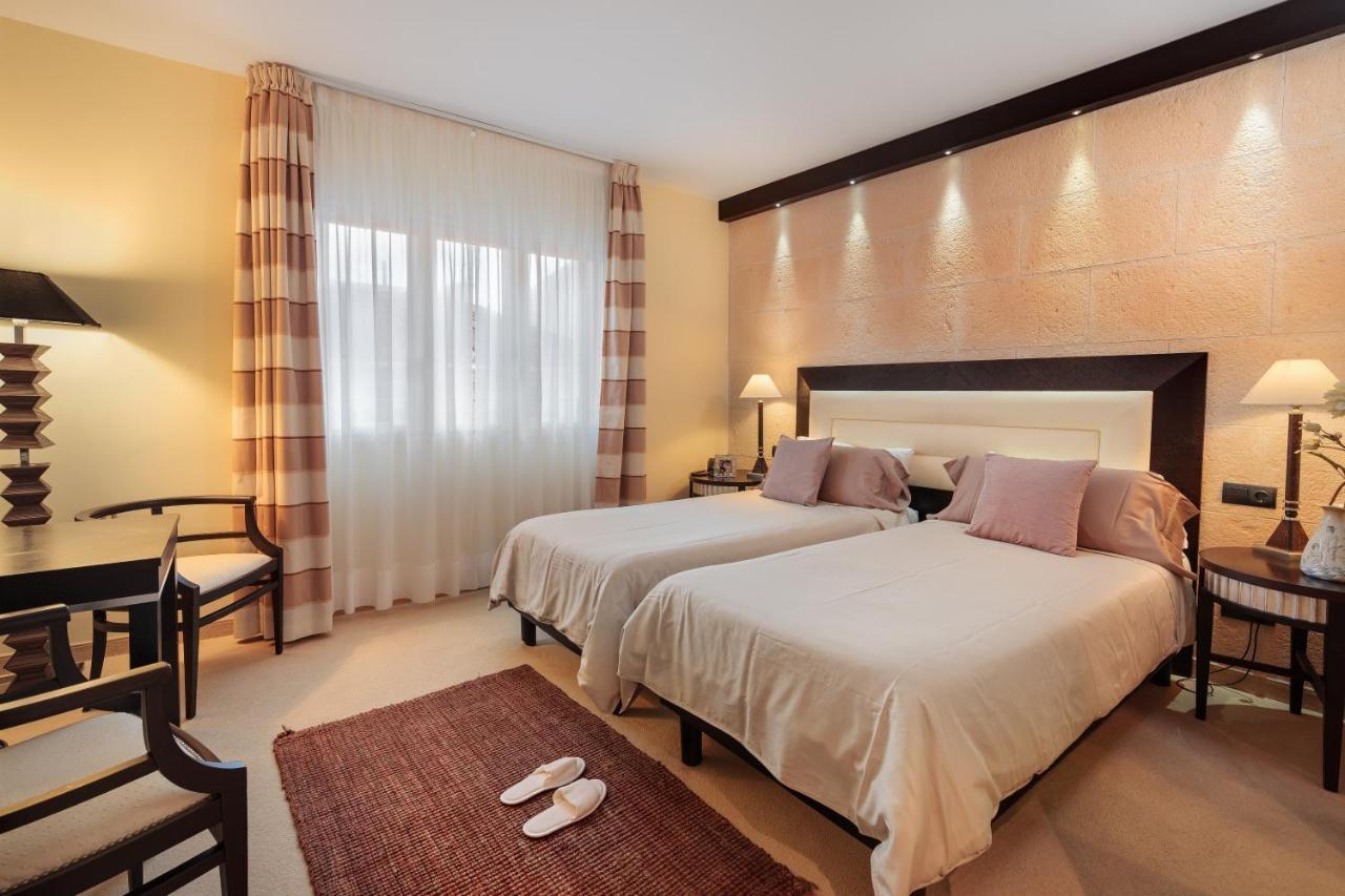 Hotel San Miguel Mahón Buitenkant foto