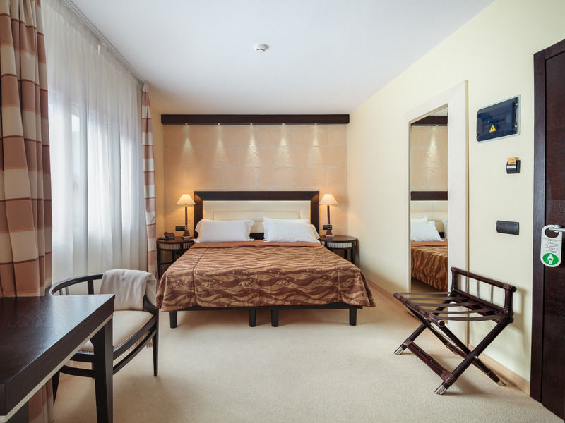Hotel San Miguel Mahón Buitenkant foto